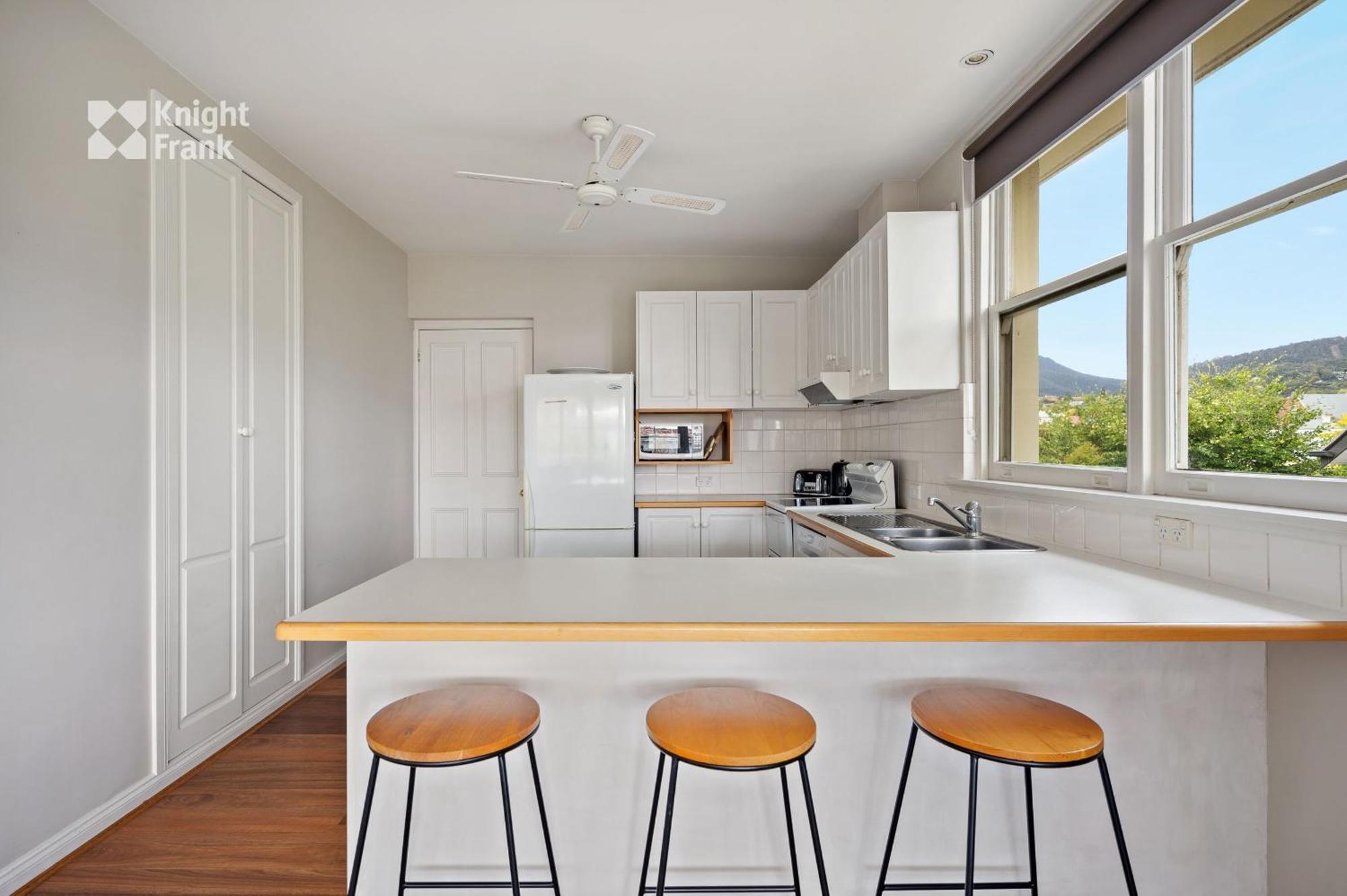 Clydesdale Manor Bed & Breakfast Hobart Phòng bức ảnh